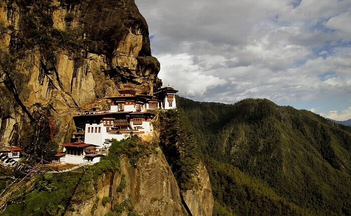 hotel-img